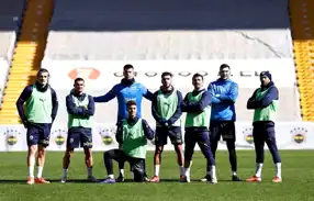 Fenerbahçe, Galatasaray Derbisi İçin Hazırlıkta!