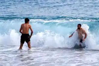 Antalya'da Güneşli Pazar: Sahil Keyfi