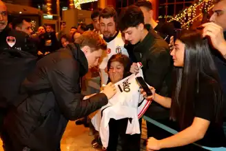 Beşiktaş, Adana Demirspor Maçı İçin Adana'da!