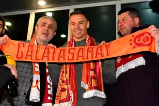Frankowski, İlk Maçında Asistle Parladı!