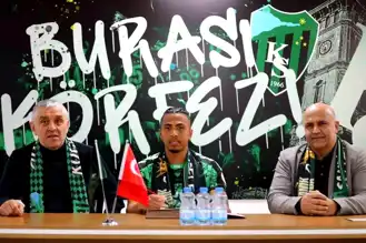Kocaelispor, Rivas'ı Transfer Etti! 2,5 Yıllık Sözleşme