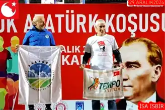 Ali Turan, 89. Büyük Atatürk Koşusu'nda Şampiyon!