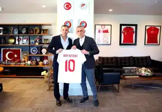 Shevchenko, TFF'yi Ziyaret Etti