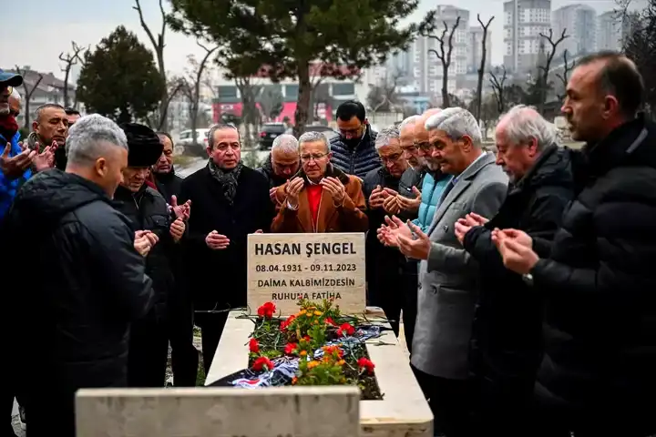 İlhan Cavcav, 8. Yıl Dönümünde Anıldı