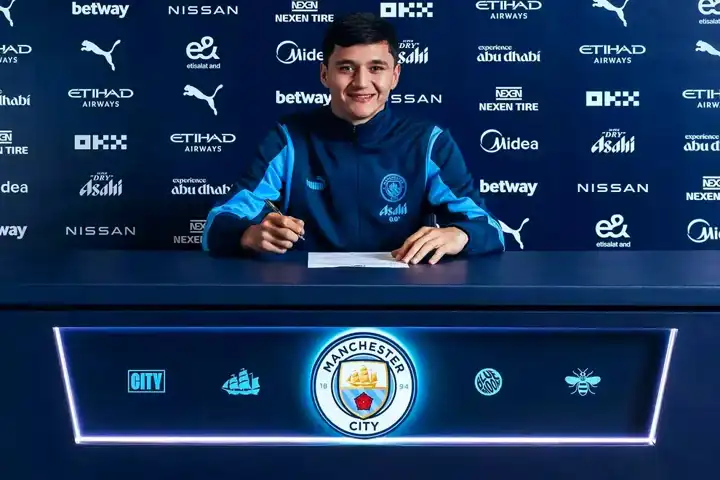 Man City, Khusanov'u Transfer Etti! Premier Lig Tarihe Geçiyor