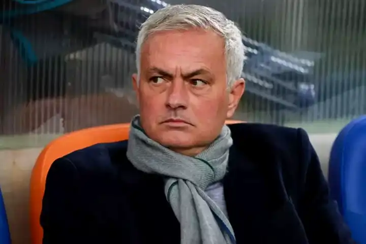 Mourinho'nun Anderlecht Kararı: Derbi Planı!
